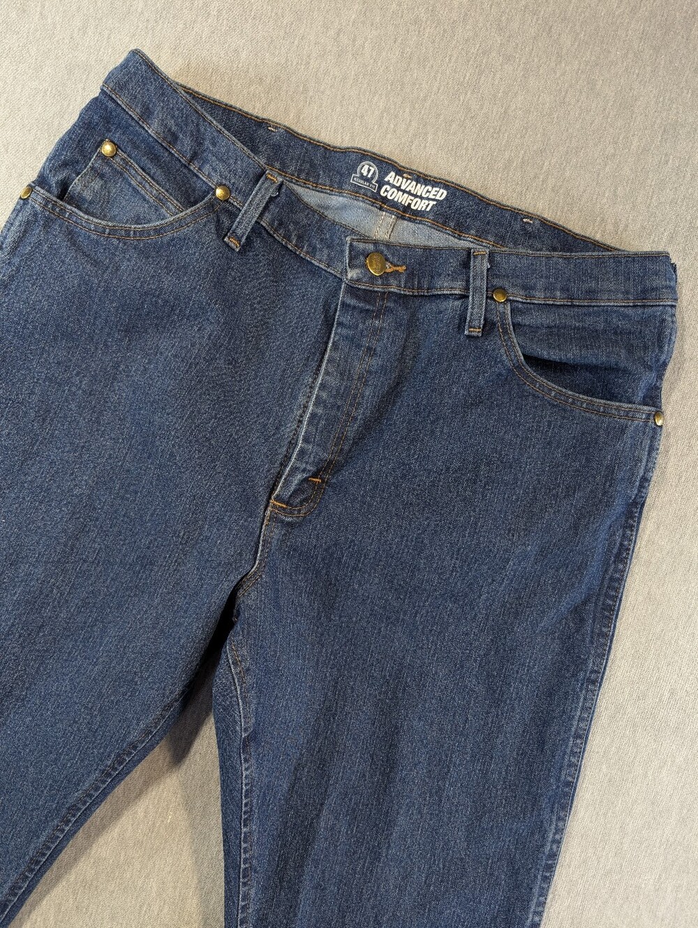 Wrangler Premium Advanced Comfort Cowboy Cut Jeans Men's 38 X 32 Blue 47MACMS